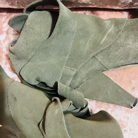 Vintage Ankle Booties Faux Grey Suede - Picture 4 of 7